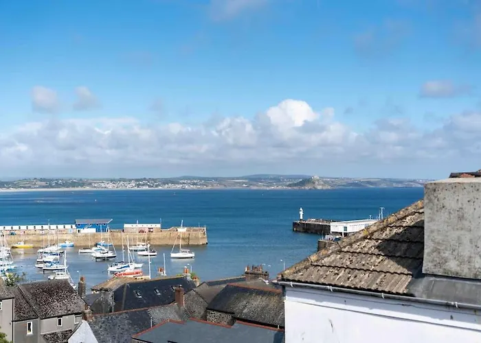 3 Bed, Sea Views, Central Penzance,Newly Renovated