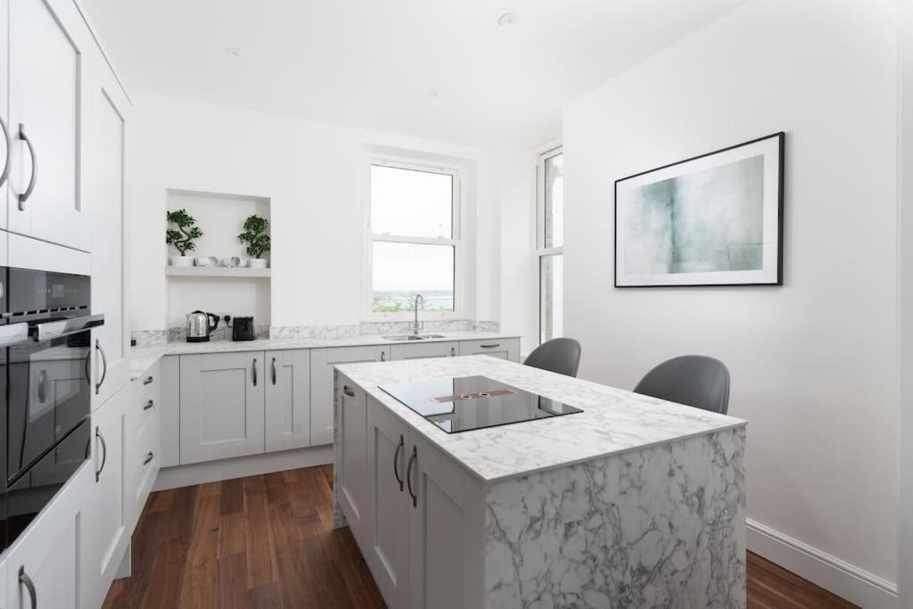 Apartamento 3 Bed, Sea Views, Penzance,newly Renovated Penzance
